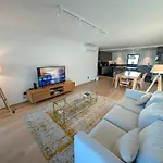 Apartment Sky-high Elegance Top-floor Views Of City, Ocean & Sunrise