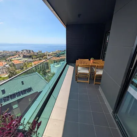 Sky-high Elegance Top-floor Views Of City, Ocean & Sunrise * Φουνκάλ