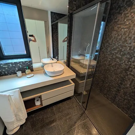 Διαμέρισμα Sky-high Elegance Top-floor Views Of City, Ocean & Sunrise Φουνκάλ