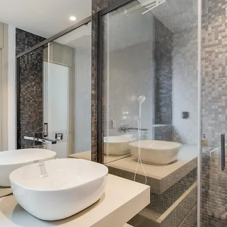 Apartman Sky-high Elegance Top-floor Views Of City, Ocean & Sunrise