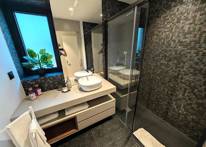 公寓 Sky-high Elegance Top-floor Views Of City, Ocean & Sunrise *